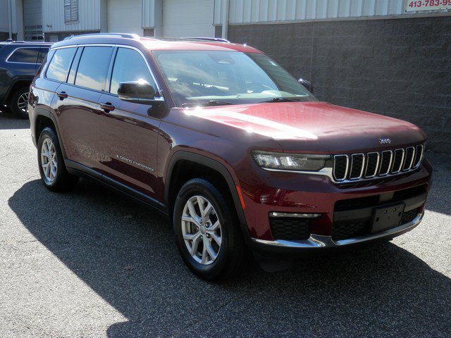 Used 2022 Jeep Grand Cherokee L Limited AWD/4WD image 2