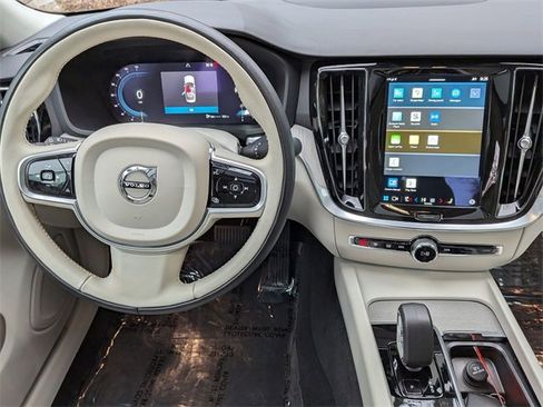 Certified 2023 Volvo S60 B5 Plus w/ Climate Package image 16