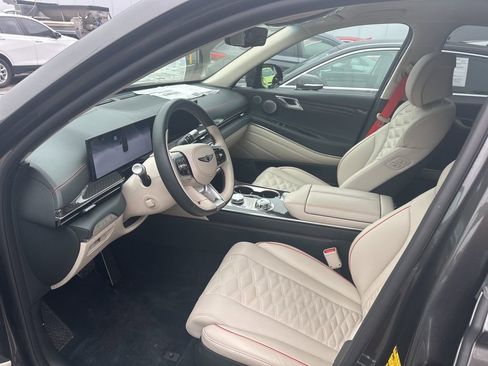New 2025 Genesis GV80 3.5T e-SC image 12