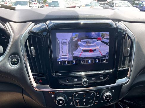 Used 2021 Chevrolet Traverse Premier w/ Redline Edition FWD image 21