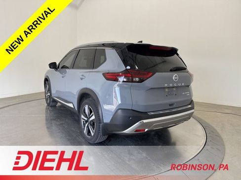 Used 2021 Nissan Rogue Platinum AWD/4WD image 5