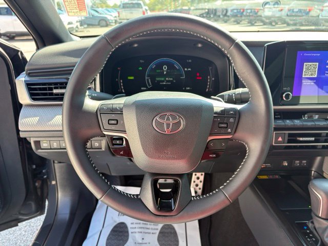 Used 2026 Toyota Camry SE w/ Convenience Package FWD image 15
