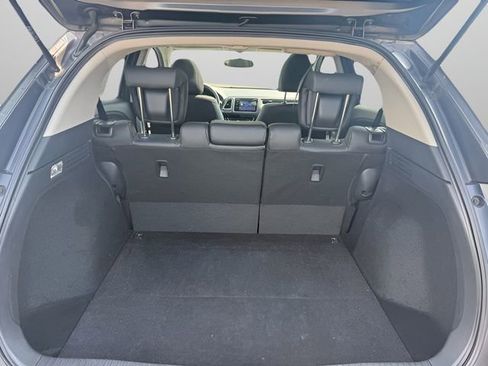 Used 2017 Honda HR-V EX-L image 11