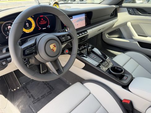 Certified 2026 Porsche 911 Targa 4 GTS AWD/4WD image 15