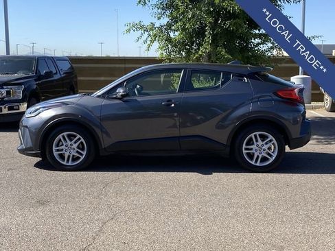 Used 2020 Toyota C-HR LE FWD image 3