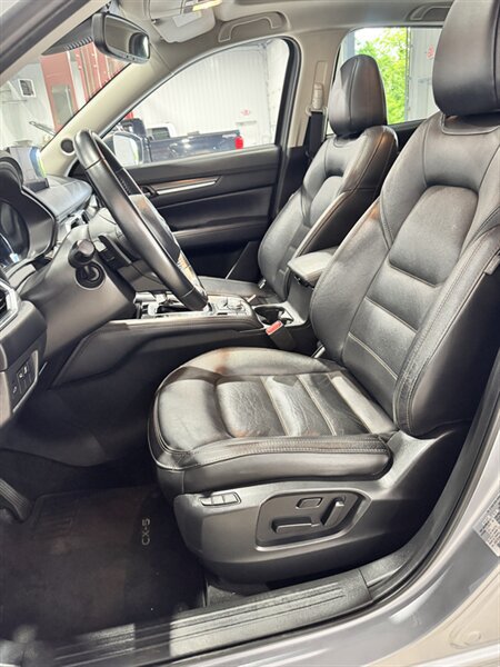 Used 2021 MAZDA CX-5 Grand Touring AWD/4WD image 6