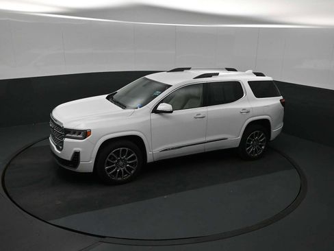 Used 2023 GMC Acadia Denali AWD/4WD image 13