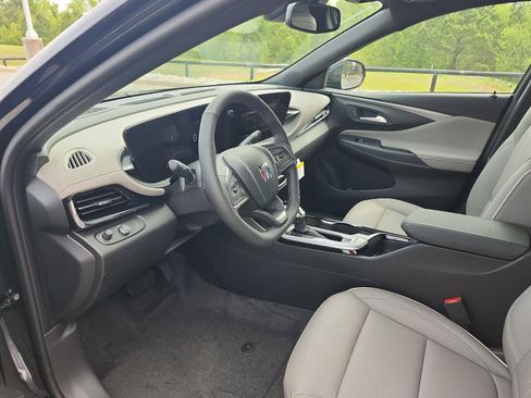 New 2026 Buick Envista Avenir FWD image 12