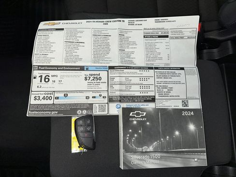 Certified 2024 Chevrolet Silverado 1500 Custom Trail Boss w/ LPO, Dark Essentials Package image 4