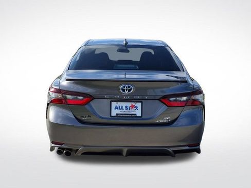 Used 2024 Toyota Camry SE FWD image 7
