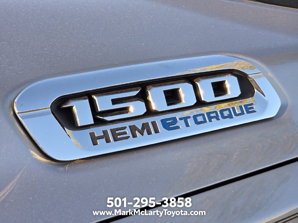 Used 2021 RAM 1500 Laramie AWD/4WD image 10