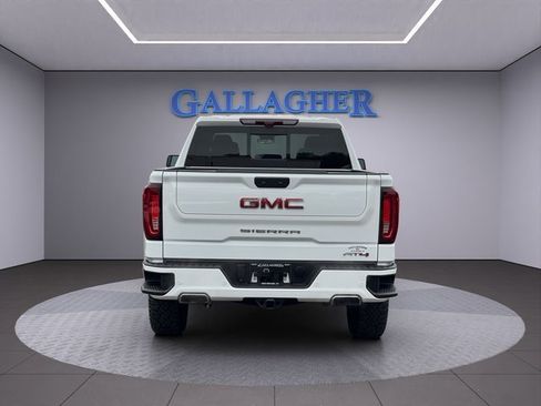 Used 2022 GMC Sierra 1500 AT4 w/ AT4 Premium Package image 6