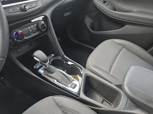 Certified 2023 Buick Encore GX Preferred FWD image 22