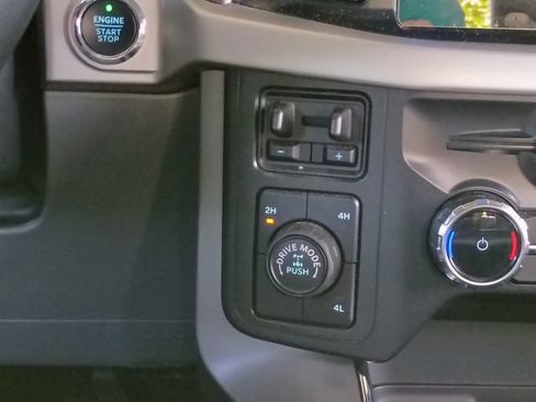 Used 2022 Ford F150 XLT w/ Equipment Group 302A High AWD/4WD image 40
