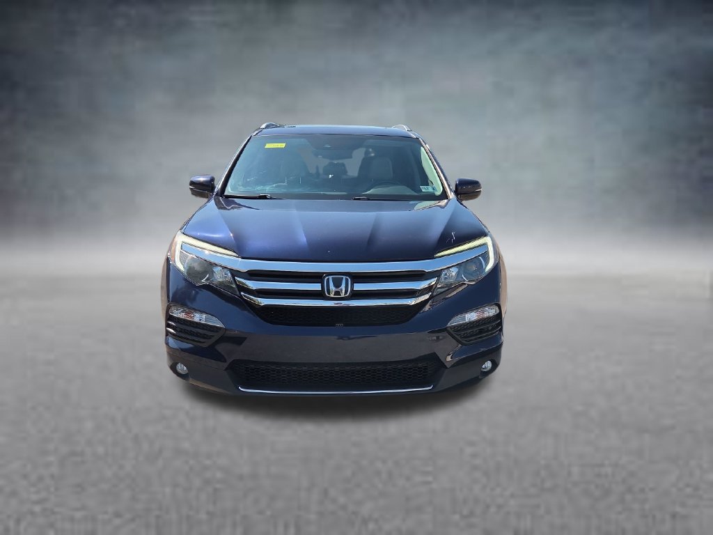 Used 2017 Honda Pilot Touring image 2