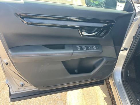 Used 2024 Honda CR-V Sport Touring image 13