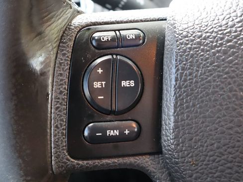 Used 2007 Ford Explorer Sport Trac Limited AWD/4WD image 30