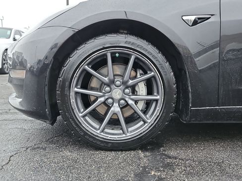 Used 2018 Tesla Model 3 Long Range image 13