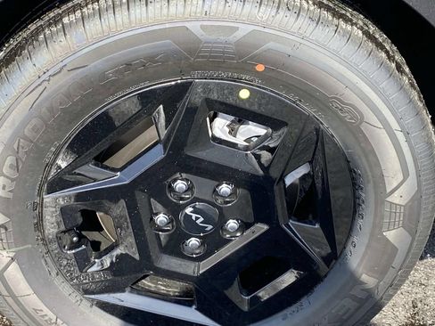 New 2026 Kia Carnival image 6