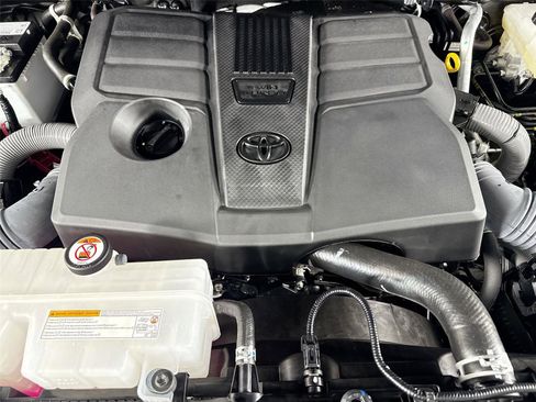 Certified 2025 Toyota Tundra SR5 image 41