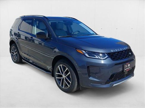 New 2025 Land Rover Discovery Sport S image 3