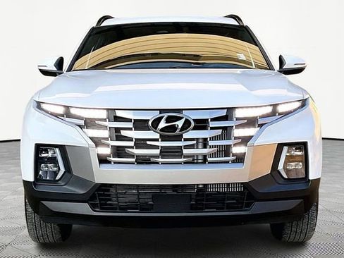 Used 2023 Hyundai Santa Cruz SEL Premium image 2