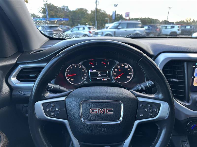Used 2018 GMC Acadia SLE AWD/4WD image 16