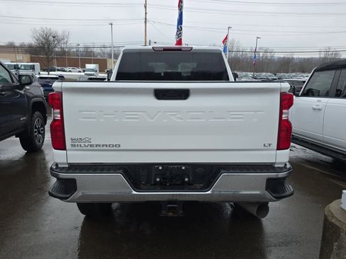 Used 2024 Chevrolet Silverado 2500 LT image 7