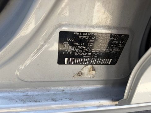 Used 2021 Hyundai Accent SE FWD image 14