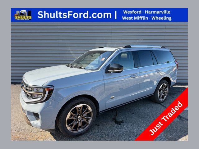 Used 2025 Ford Expedition King Ranch AWD/4WD image 1