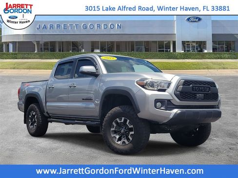 Used 2019 Toyota Tacoma TRD Off-Road AWD/4WD image 1