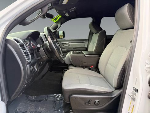 Used 2021 RAM 1500 Big Horn AWD/4WD image 12