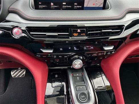 Used 2022 Acura MDX A-Spec image 19