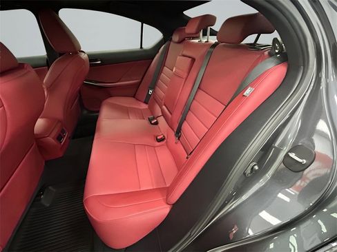 Used 2022 Lexus IS 350 F Sport image 9