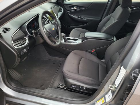 Used 2024 Chevrolet Malibu LT image 10