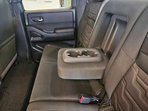 Used 2023 Nissan Frontier PRO-4X w/ Pro Convenience Package AWD/4WD image 27