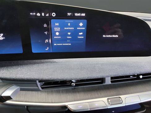 Used 2023 Lucid Air Pure AWD/4WD image 24