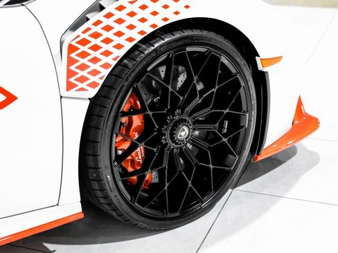 Used 2024 Lamborghini Huracan STO image 52