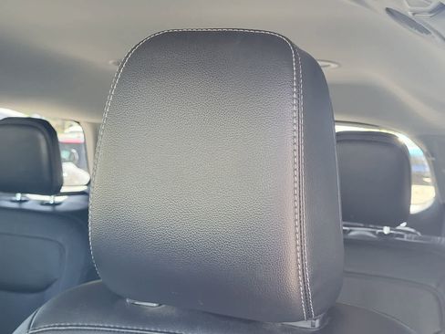 Used 2023 Ford Explorer Limited RWD image 12