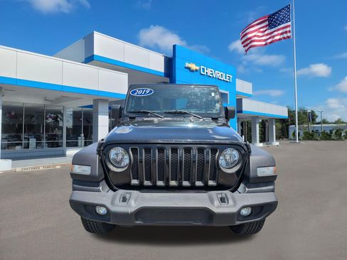Used 2019 Jeep Wrangler Sport AWD/4WD image 8