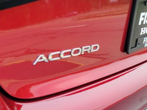 Used 2024 Honda Accord EX-L image 5