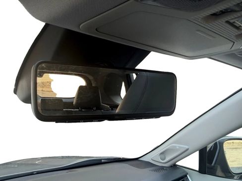 Used 2019 Toyota RAV4 Limited FWD image 40