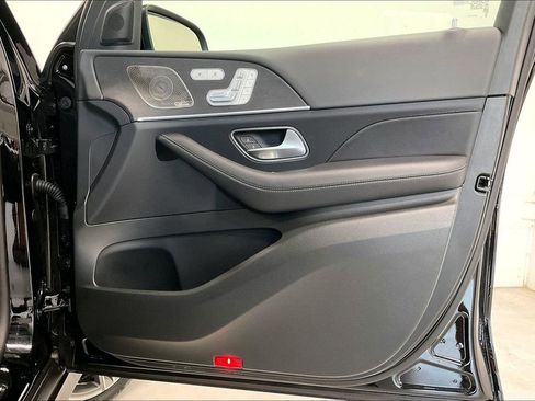 Used 2026 Mercedes-Benz GLS 450 GLS 450 image 22