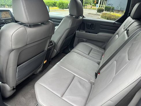 Used 2011 Honda Ridgeline RTL image 18