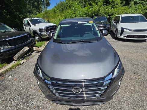 Used 2026 Nissan Rogue SV FWD image 13