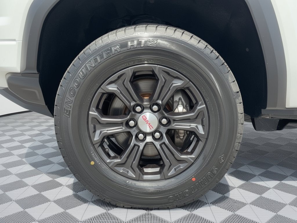 Certified 2024 GMC Canyon Elevation RWD image 13
