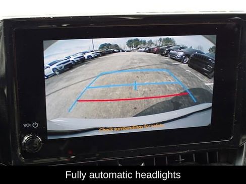 Used 2024 Toyota Corolla LE image 8