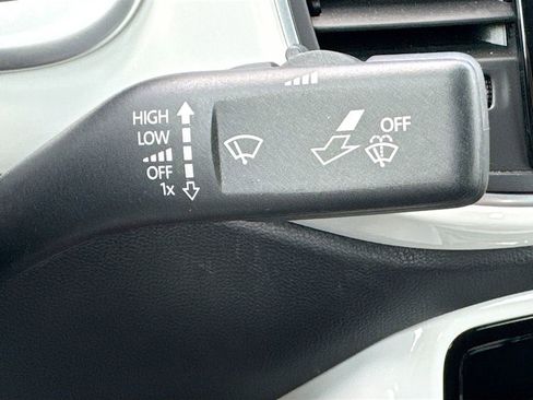 Used 2019 Volkswagen Beetle 2.0T S image 13