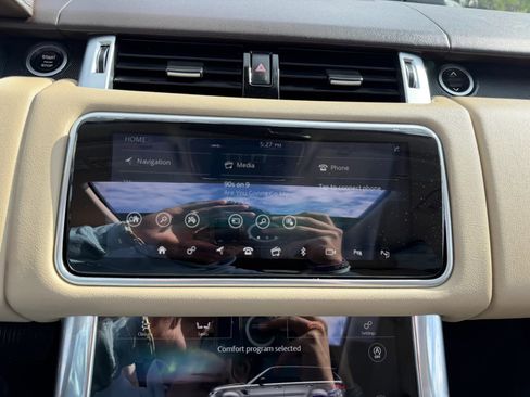 Used 2019 Land Rover Range Rover Sport HSE AWD/4WD image 20