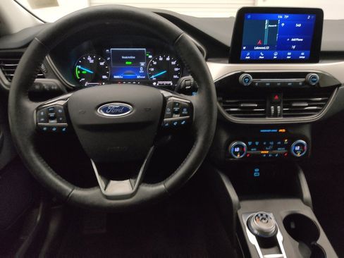 Used 2021 Ford Escape SEL image 22